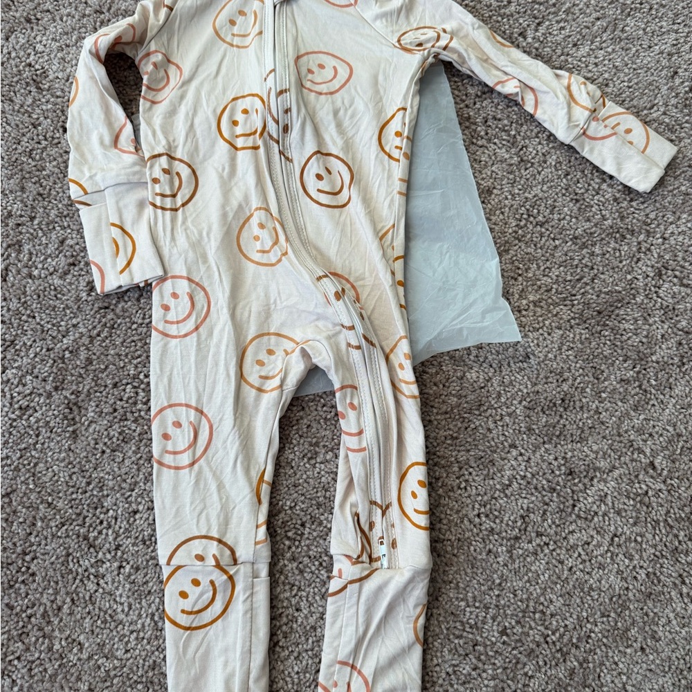 Smiley Face Bamboo Zippy